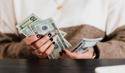 La conexión entre autoestima y éxito financiero: ¿Por qué influye directamente?